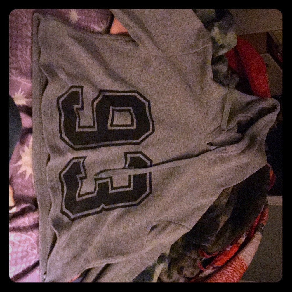 Crop top sweater